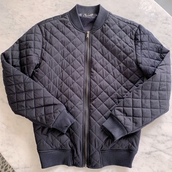 Zara navy diamond quilted bomber with pockets size Small - Picture 6 of 9